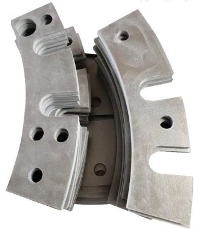 Quality inspection of fabricated mica components ready for export