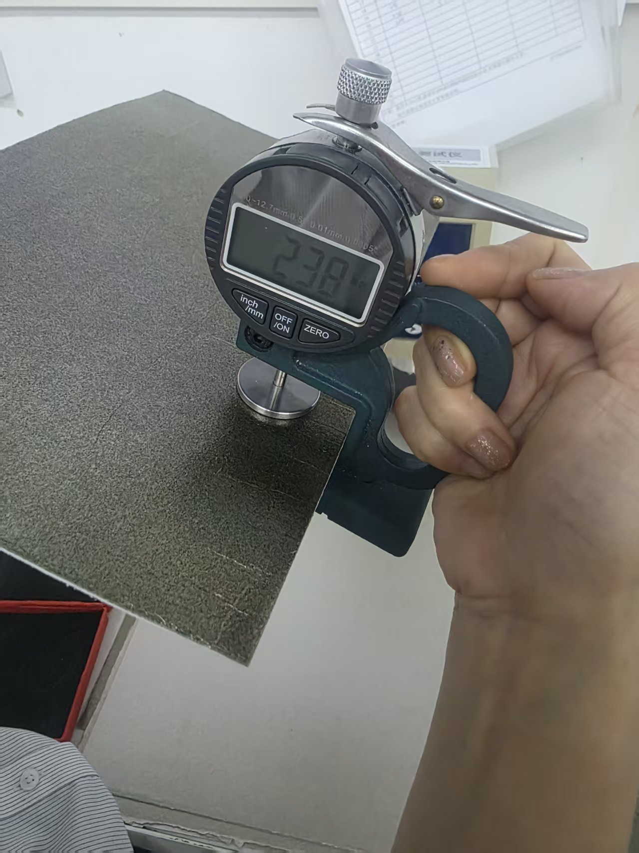 2.4MM Mica Combined with Ceramic Fiber Paper Roll 25M x 1000MM